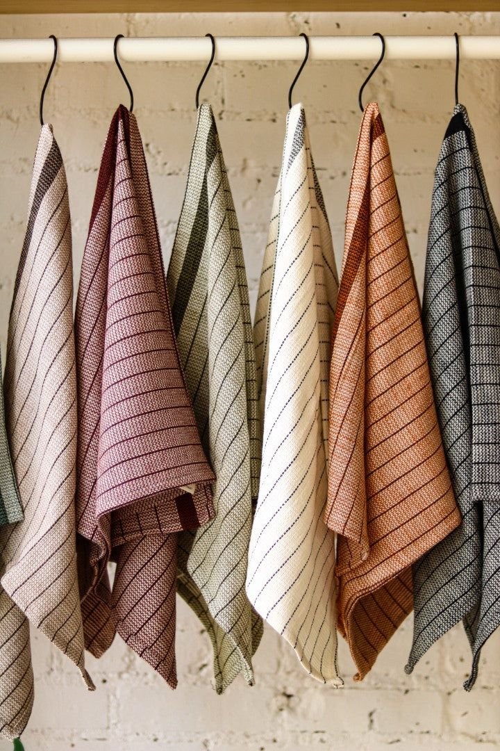 The NEW YORK series Kitchen or Hand Towel – White